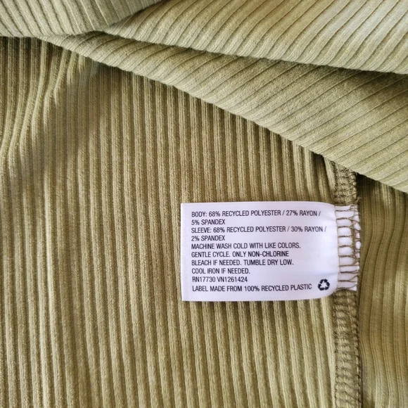 Women's Short Sleeve T-Shirt - Wild Fable - Picture 4 of 7